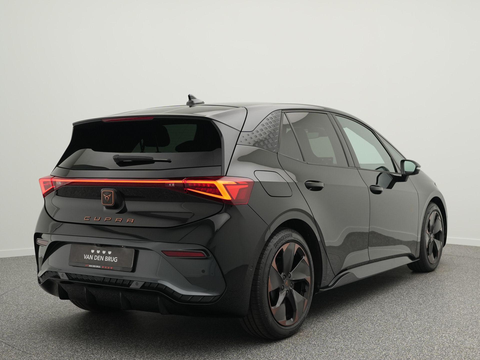 CUPRA Born 63 kWh 231pk - Afbeelding 3