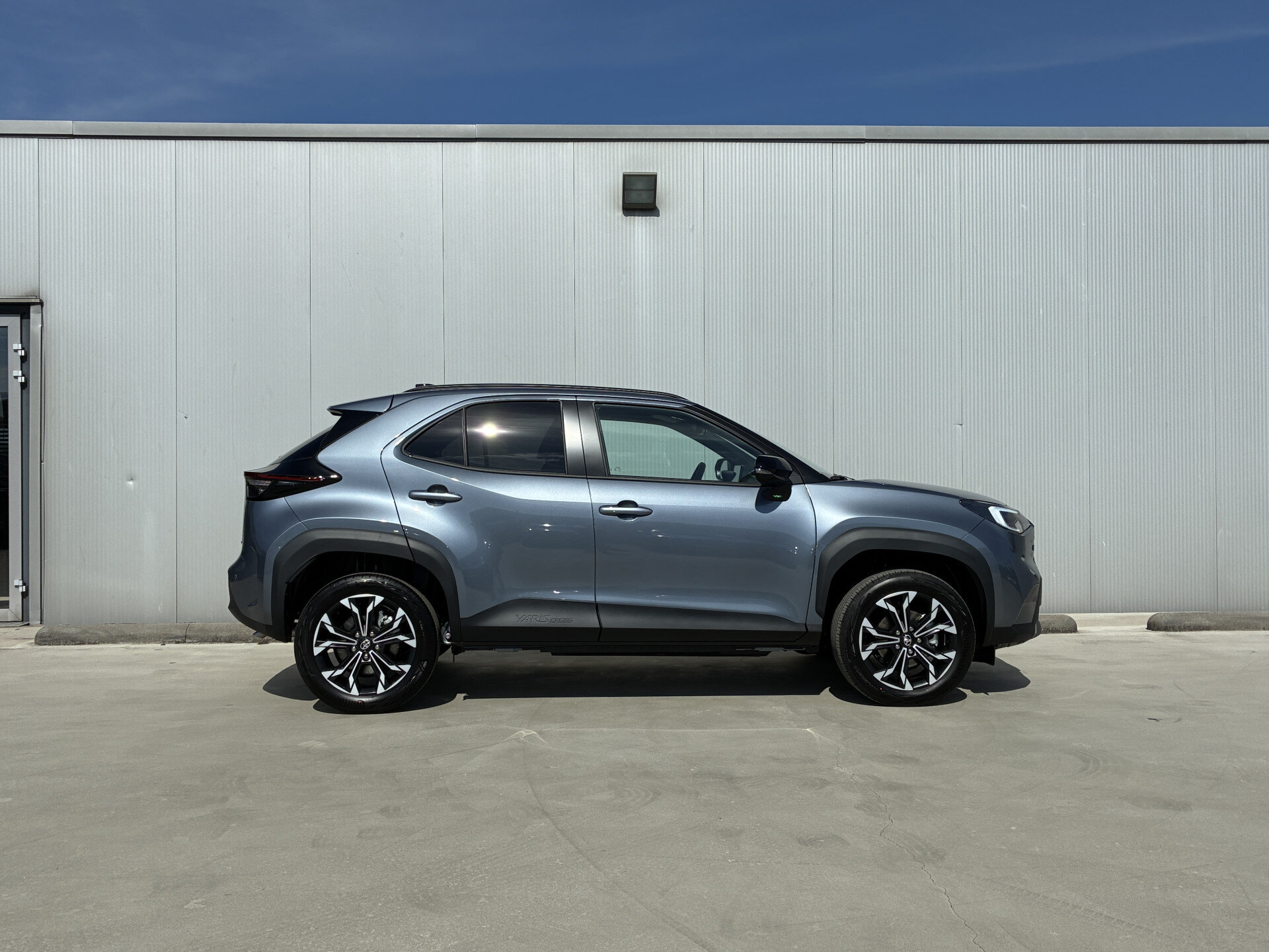 Toyota Yaris Cross 1.5 Hybrid 130 First Edition Automaat - Afbeelding 3