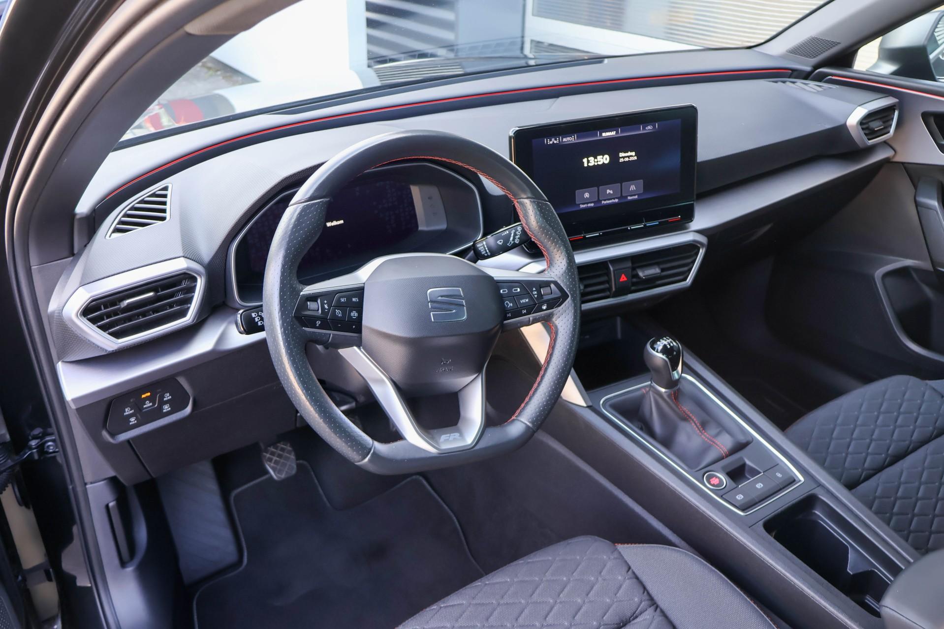 SEAT Leon Sportstourer 1.5 TSI 150pk FR Business Intense - Afbeelding 5