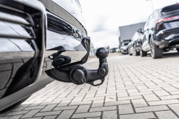 trekhaak elektrisch uitklapbaar