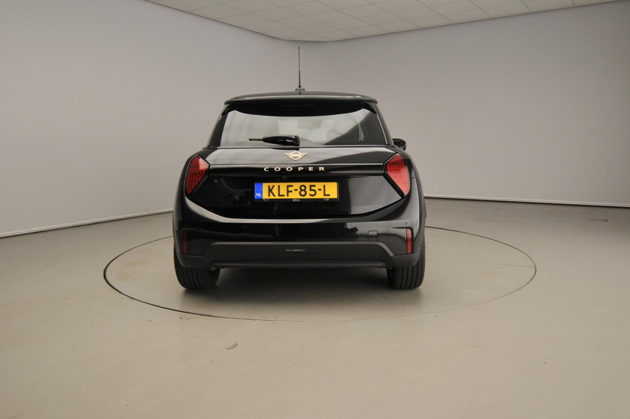 MINI 3-Deurs 1.5 Cooper C Classic L - Afbeelding 3