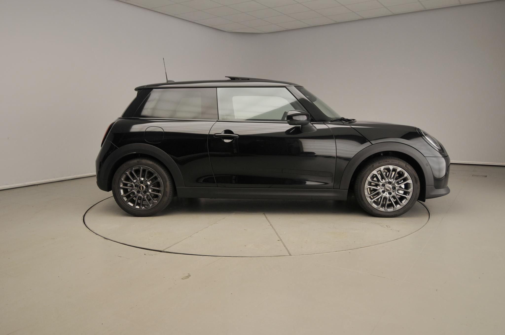 MINI 3-Deurs 1.5 Cooper C Classic L - Afbeelding 4