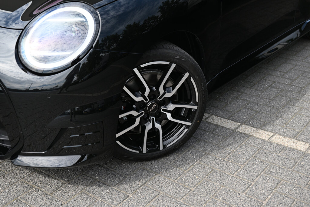 MINI 3-Deurs 16