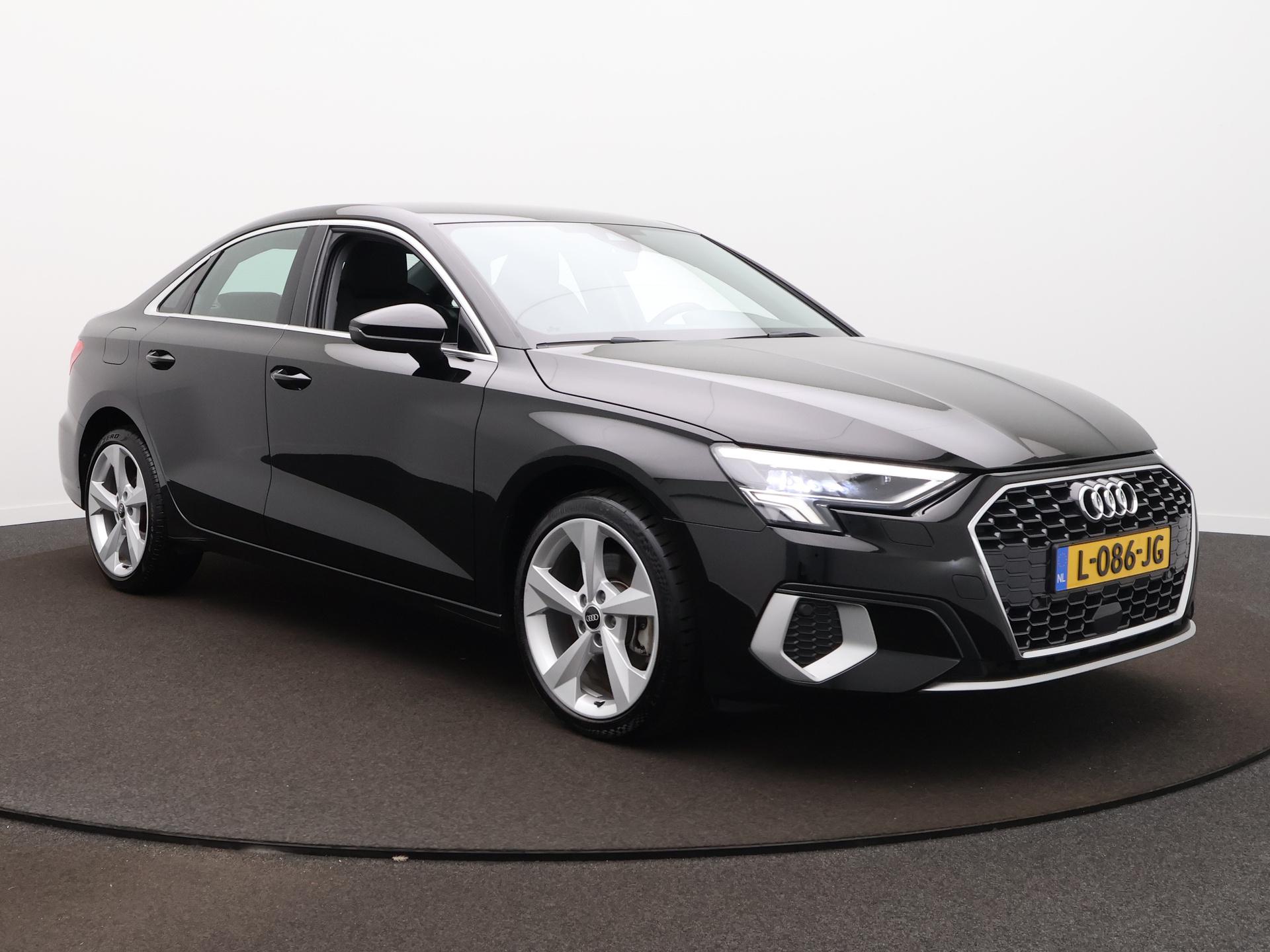 Audi A3 Limousine 30 TFSI Business edition - Afbeelding 3