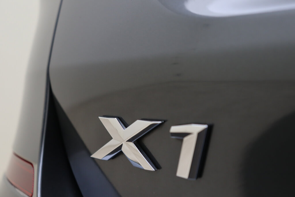 BMW X1 38