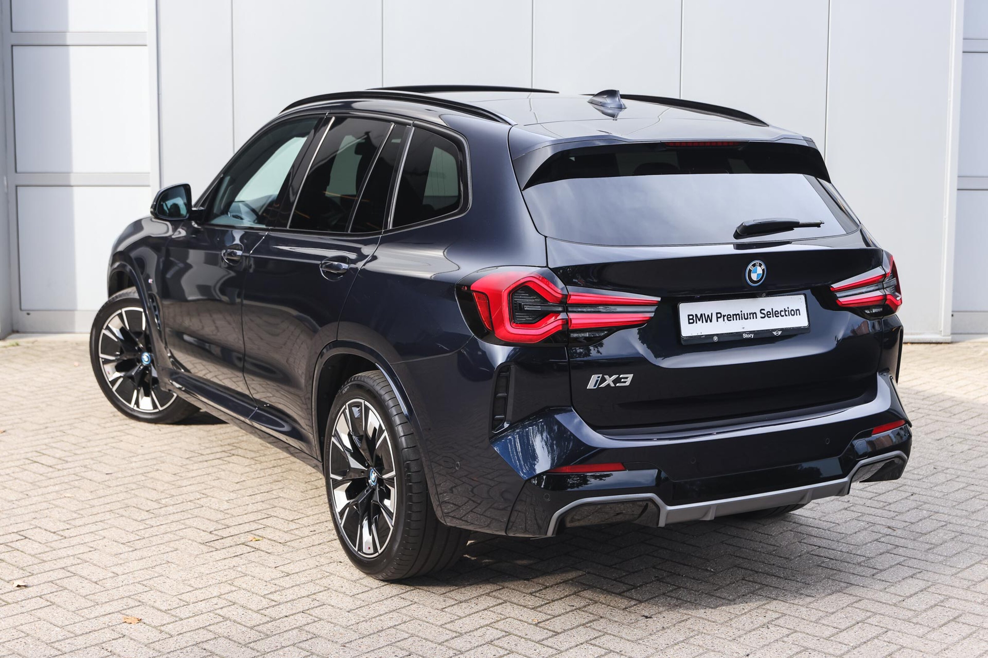 BMW iX3 High Executive