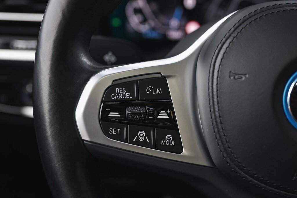 BMW iX3 17