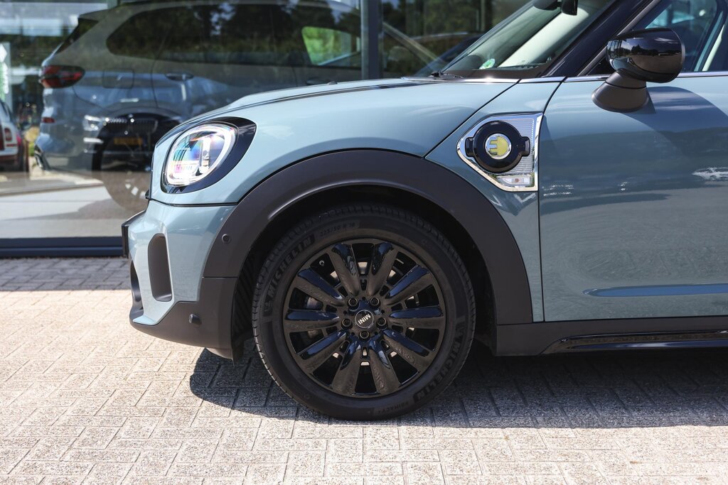 MINI Countryman 4