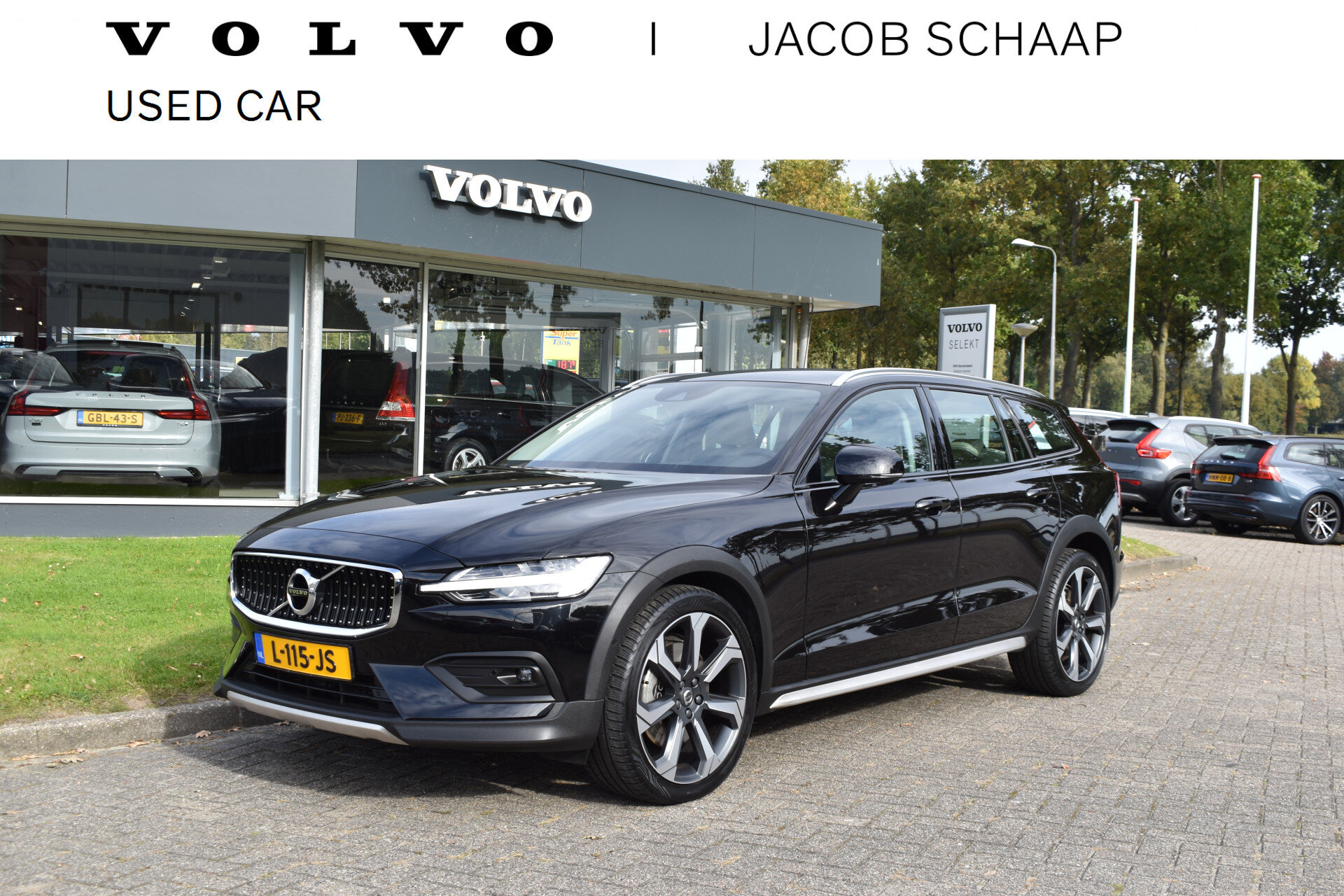 Volvo V60 Cross Country B5 AWD 265PK Automaat Pro