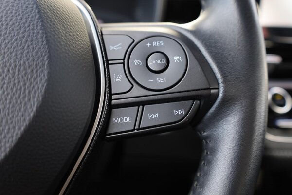 cruise control adaptief met Stop&Go en stuurhulp cruise control adaptief met Stop&Go en stuurhulp