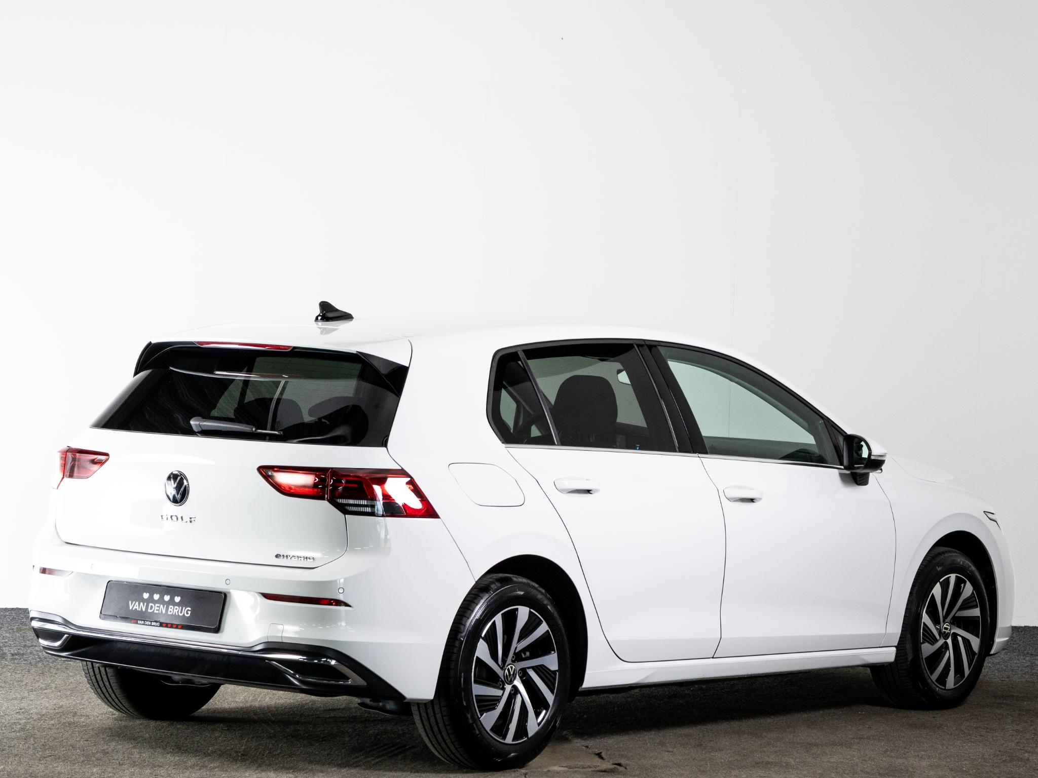 Volkswagen Golf Style 1.4 204 PK DSG eHybrid Automaat - Afbeelding 4