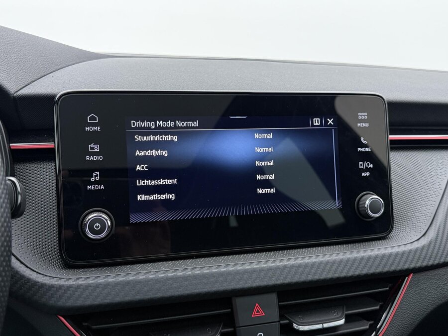 Škoda Scala 1.0 TSI Monte Carlo