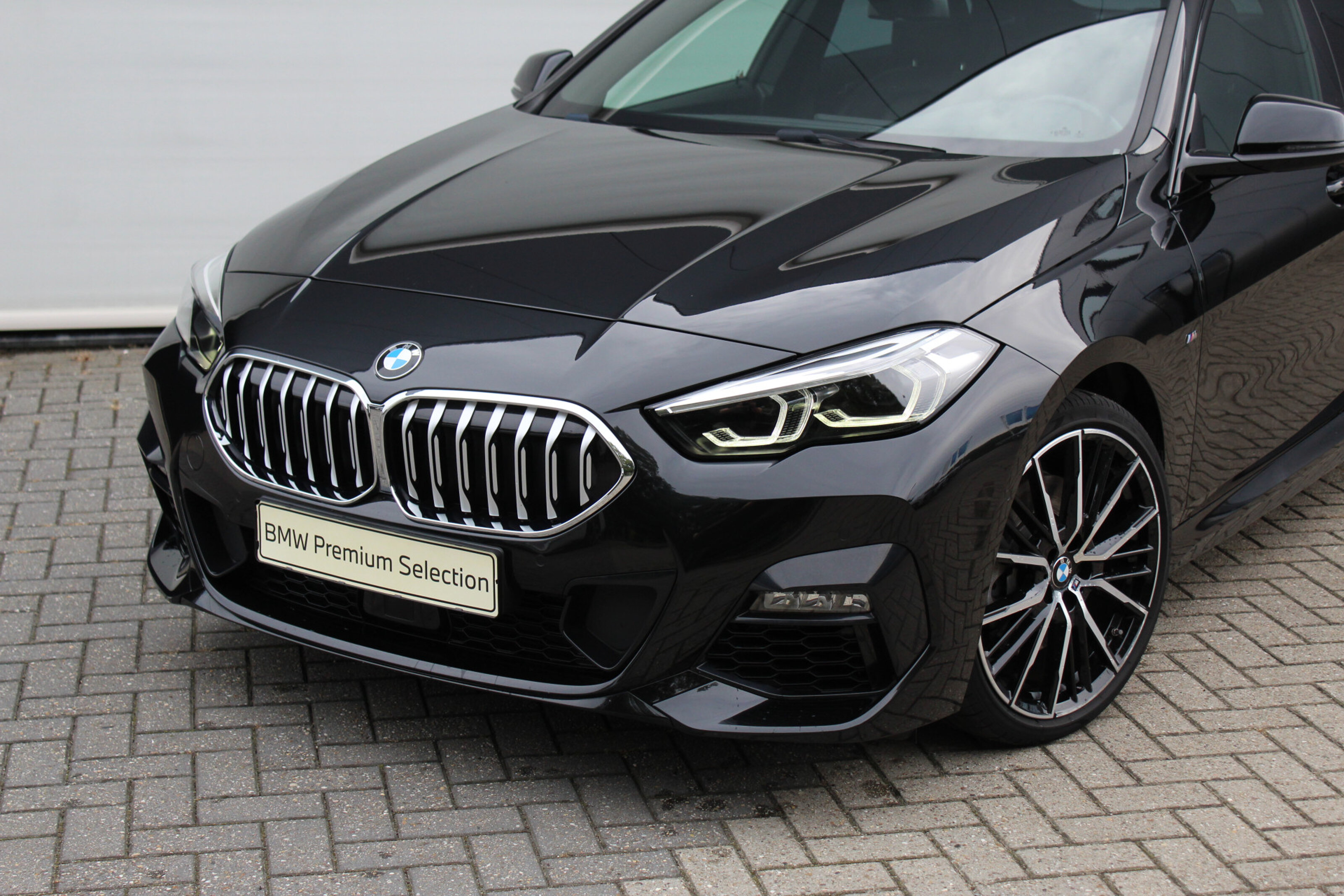 BMW 2 Serie 8
