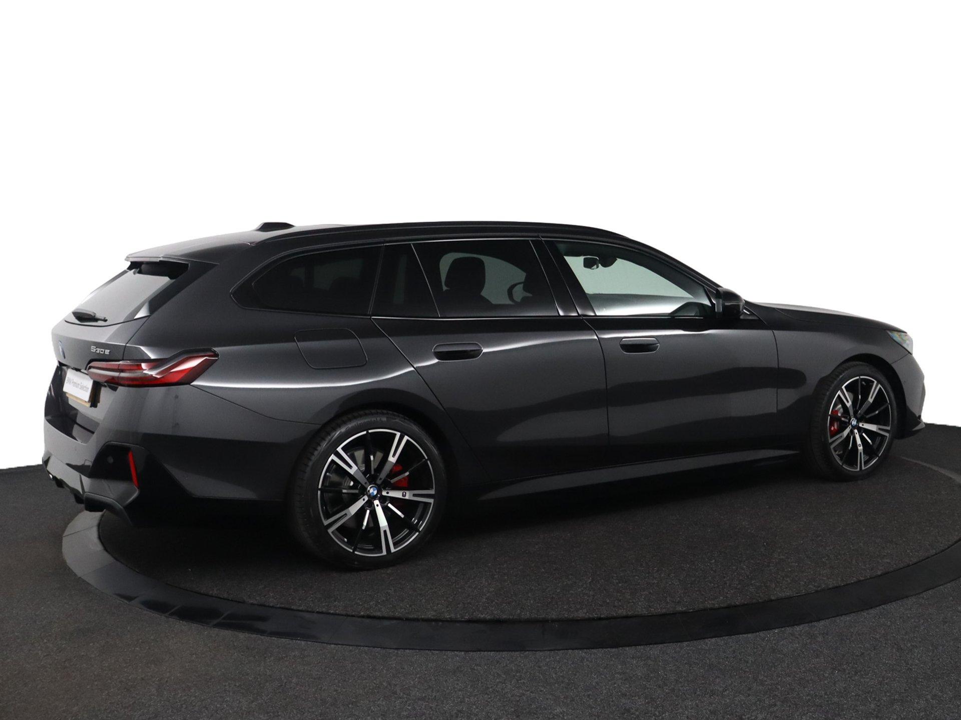 BMW 5-serie Touring 530e M Sport Edition - Afbeelding 2