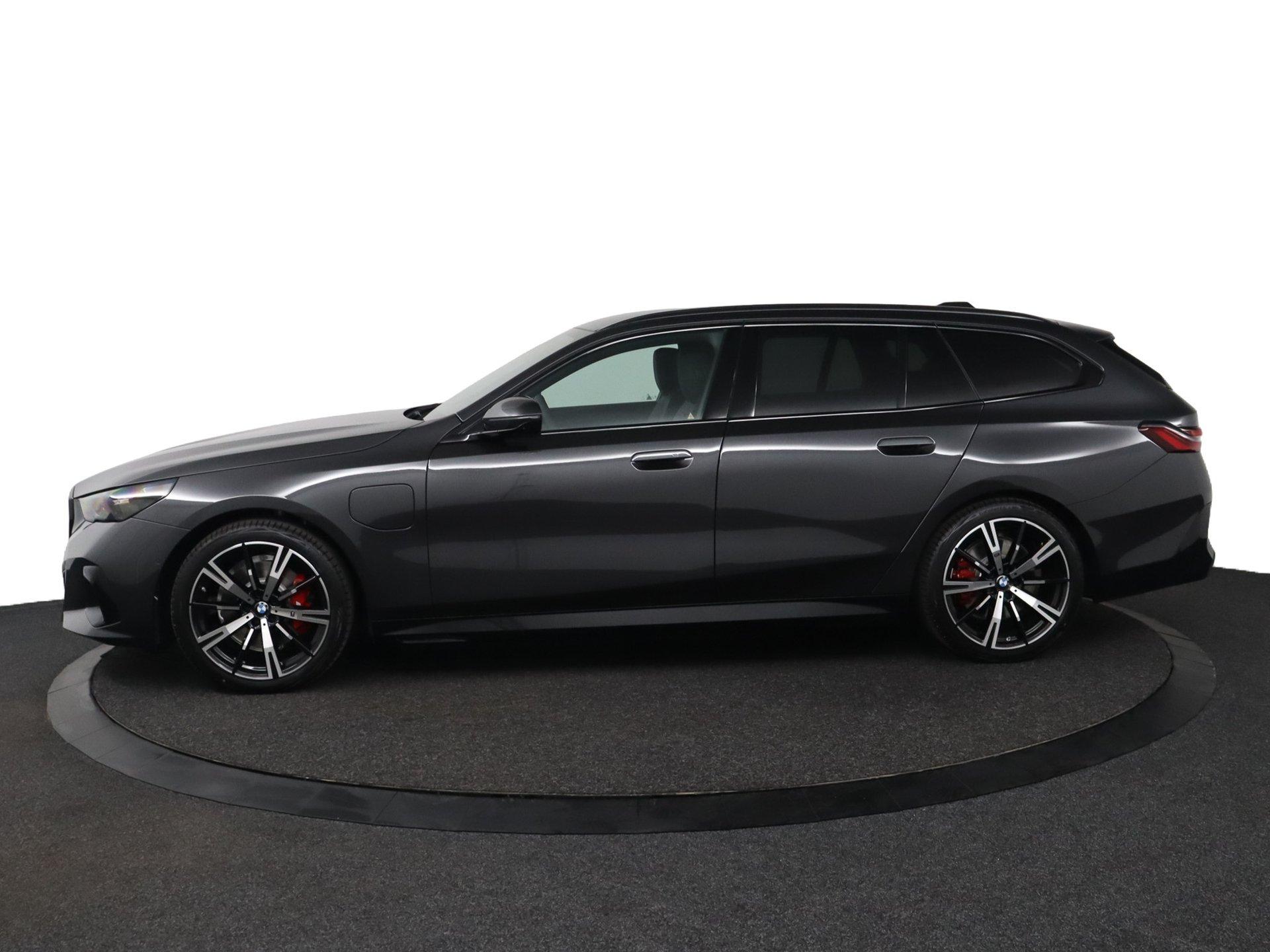 BMW 5-serie Touring 530e M Sport Edition - Afbeelding 3