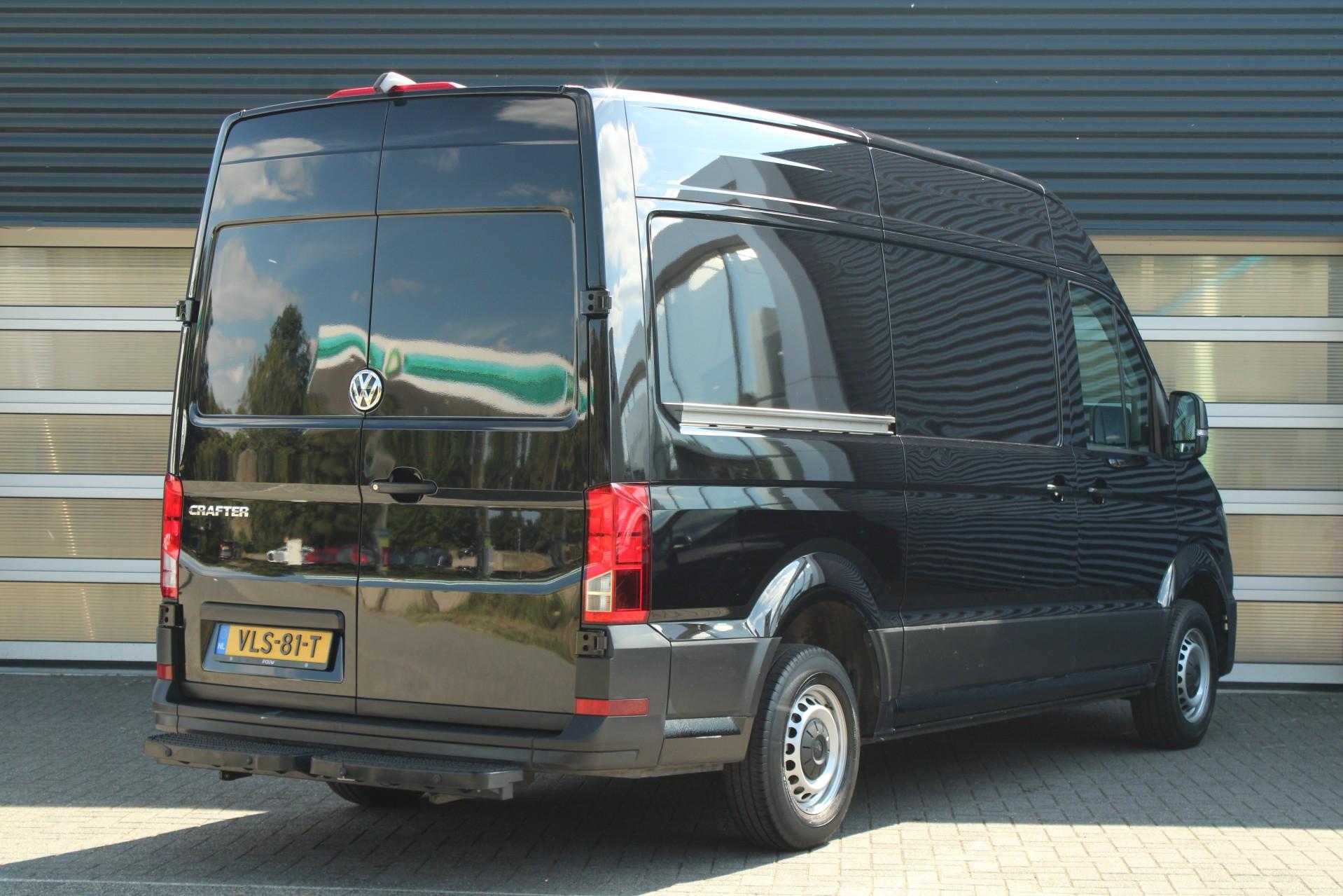 Volkswagen Crafter 30 2.0 TDI 102pk L3H3 - Afbeelding 2