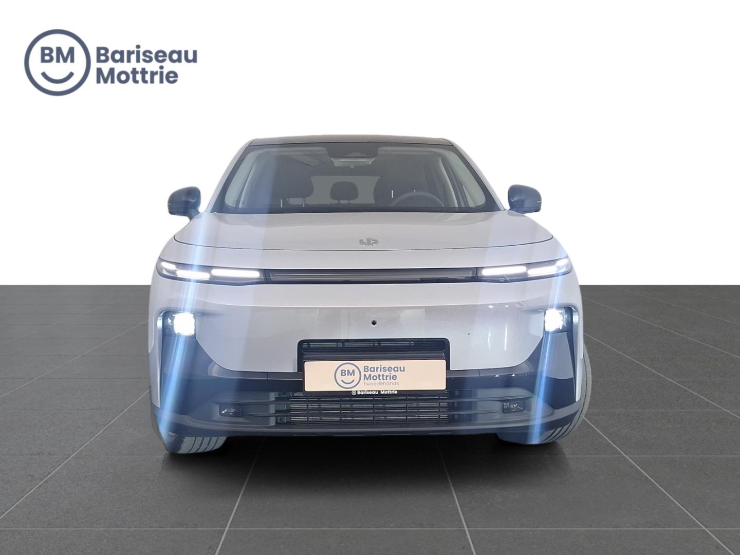 Leapmotor B10 B10 HYBRID EV DESIGN - Afbeelding 2