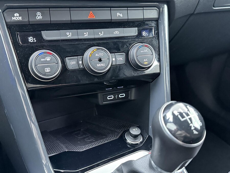 Volkswagen T-Roc 1.5 TSI Sport