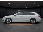 Škoda Superb Combi 1.5 TSI First Edition