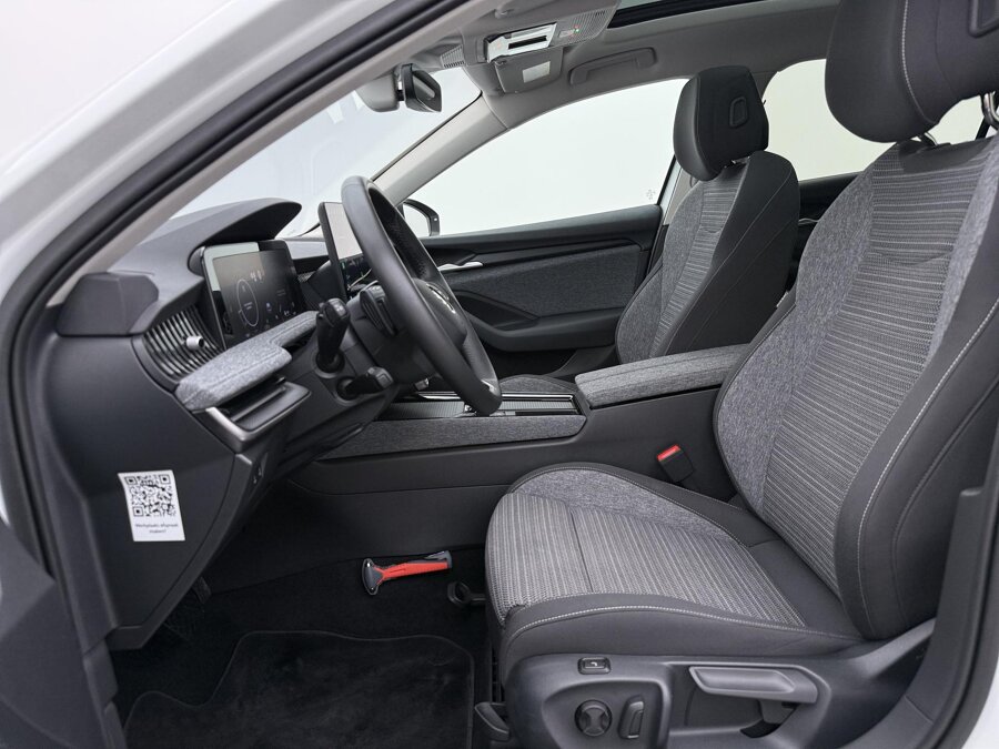 Škoda Superb Combi 1.5 TSI First Edition