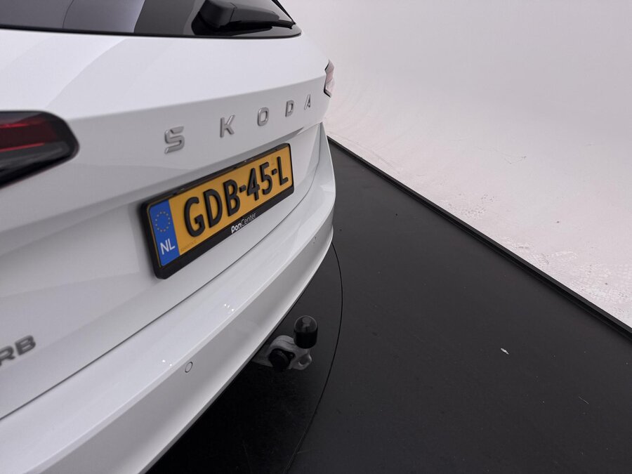 Škoda Superb Combi 1.5 TSI First Edition