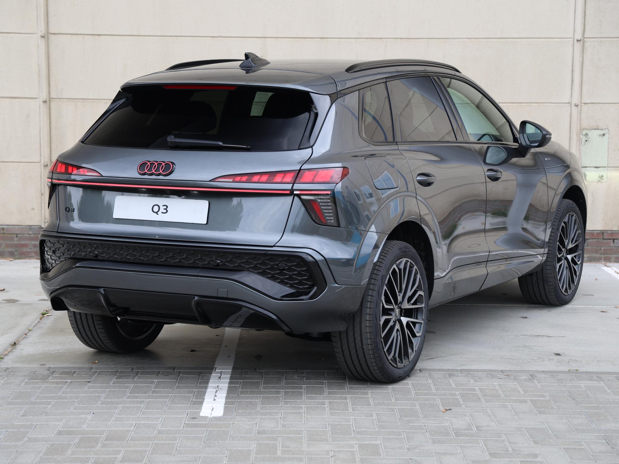 Audi Q3 S edition e-hybrid 272 PK SUV - Afbeelding 5