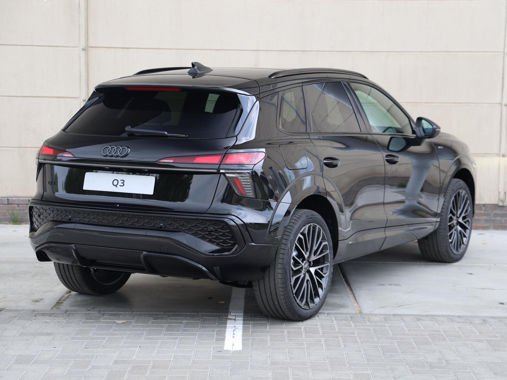 Audi Q3 S edition e-hybrid 272 PK SUV - Afbeelding 5