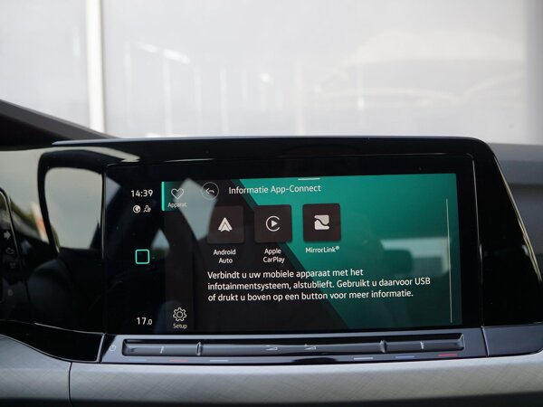 Apple Carplay/Android Auto