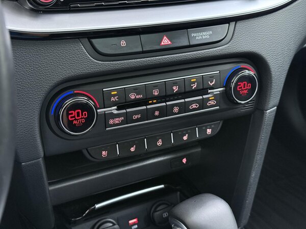 airco (automatisch) airco (automatisch)