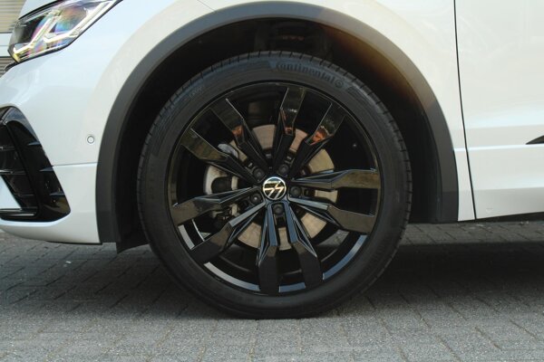 lichtmetalen velgen 20 inch "Suzuka" Black