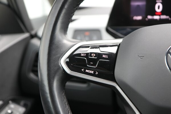 cruise control adaptief met Stop&Go cruise control adaptief met Stop&Go