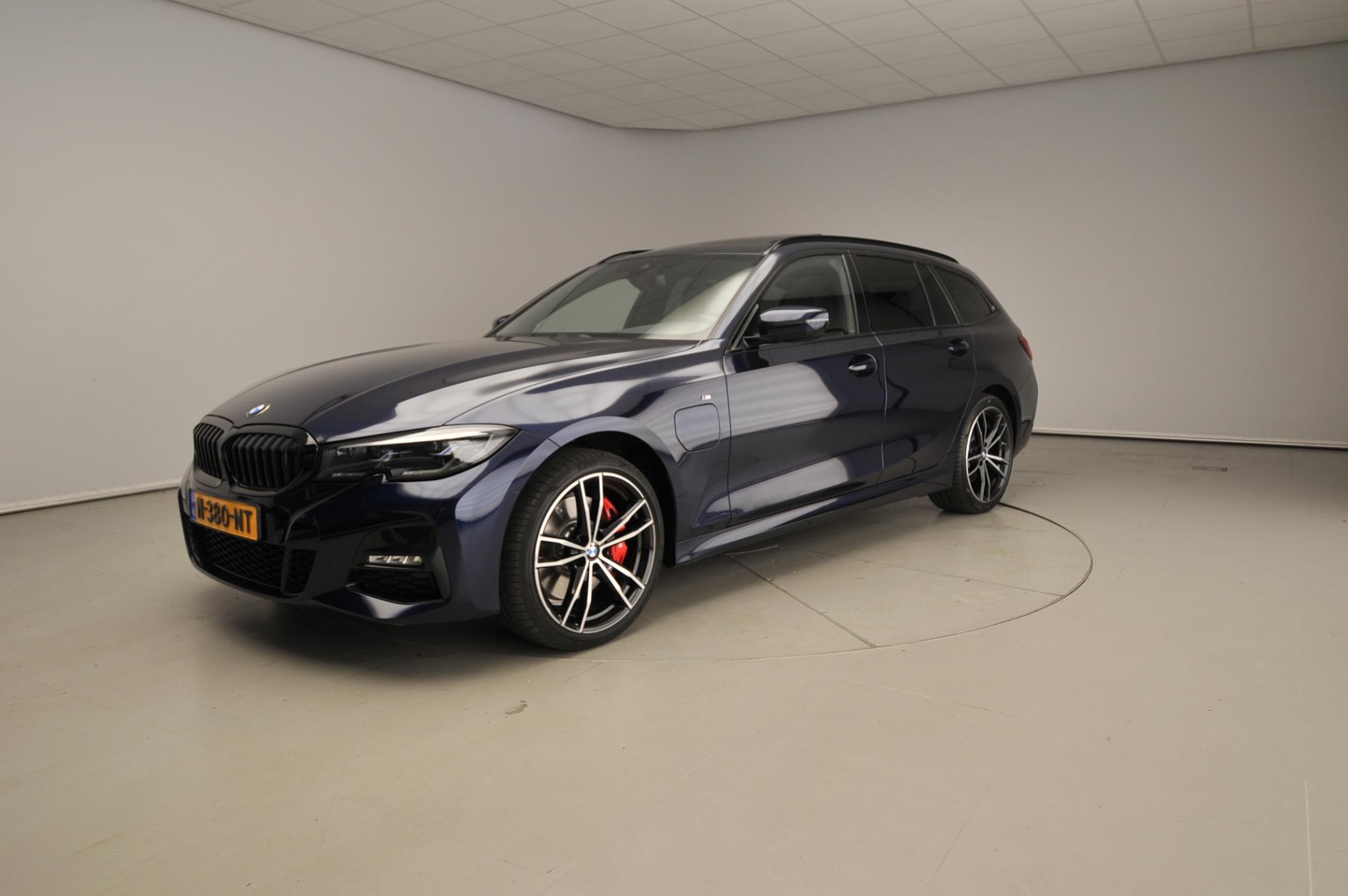 BMW 3 Serie Touring 330e