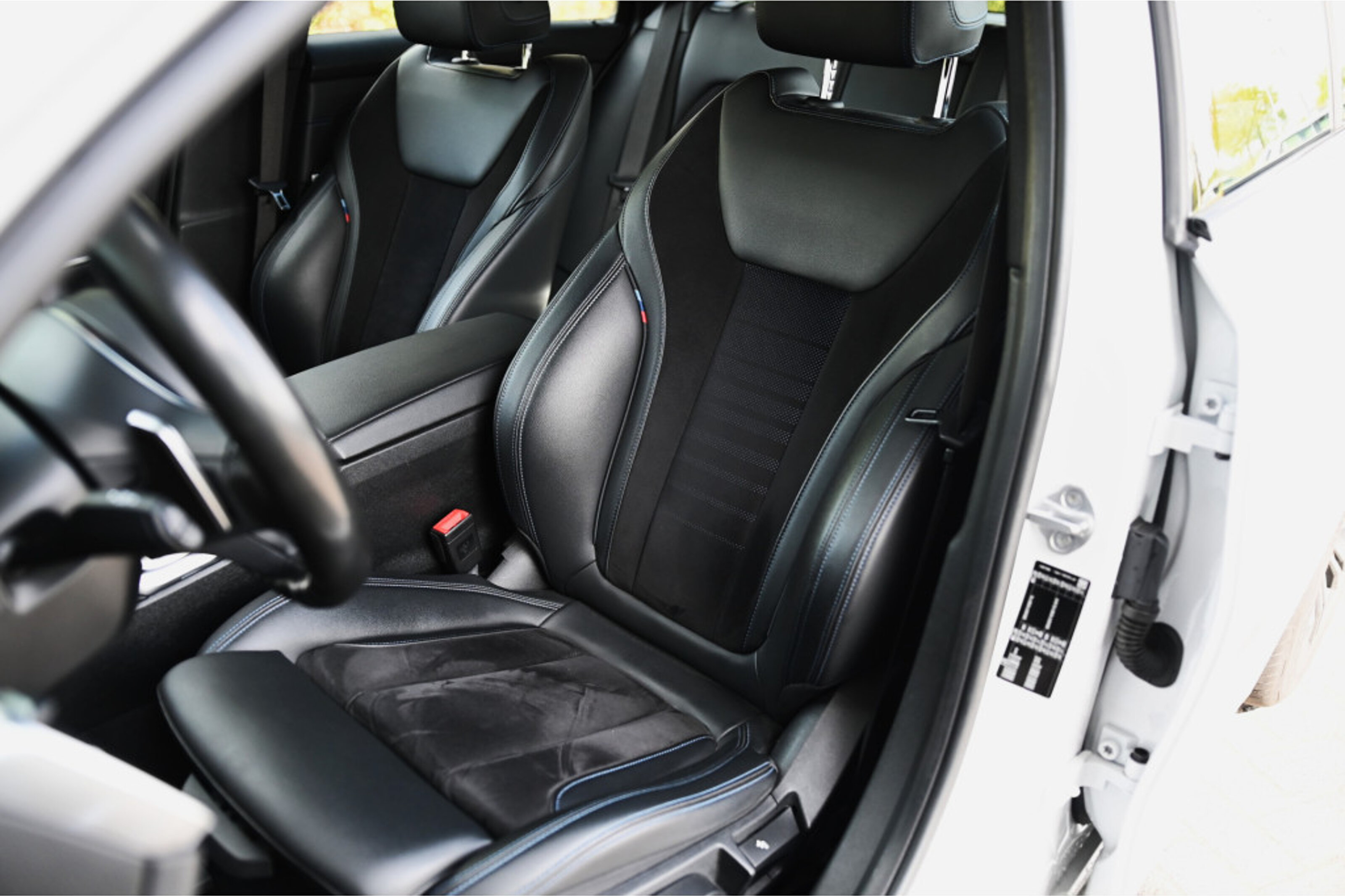BMW 3 Serie Touring 330i M Sport Automaat