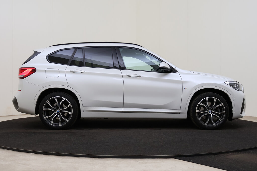 BMW X1 7