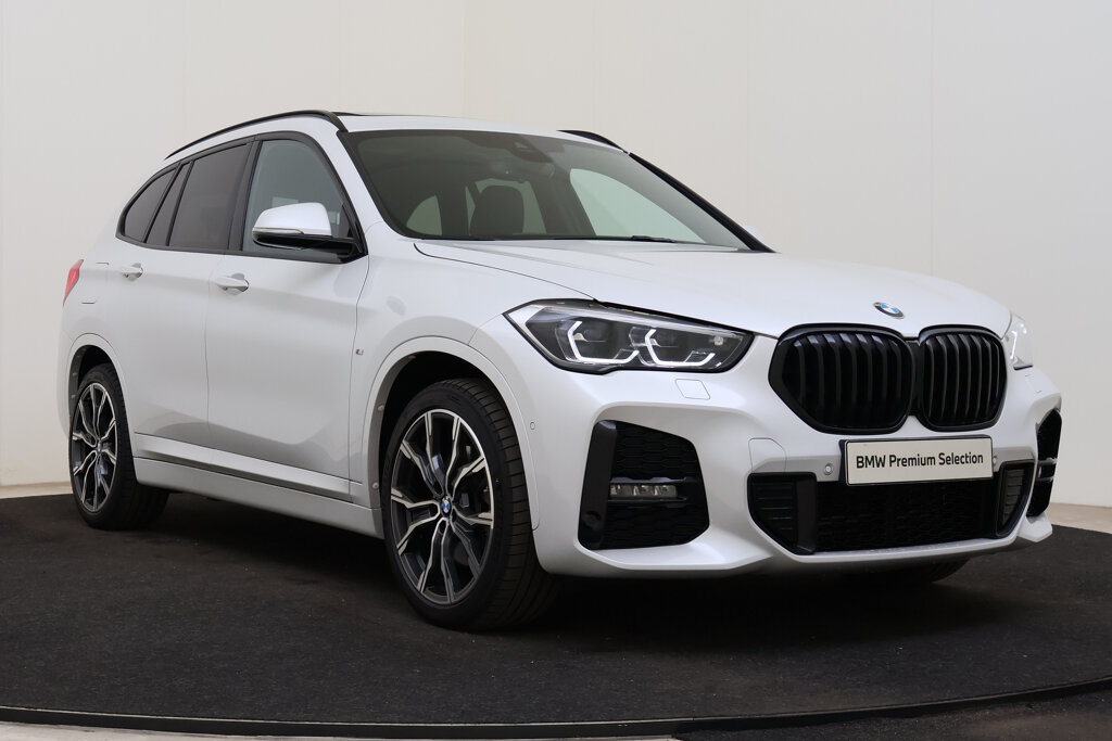 BMW X1 13