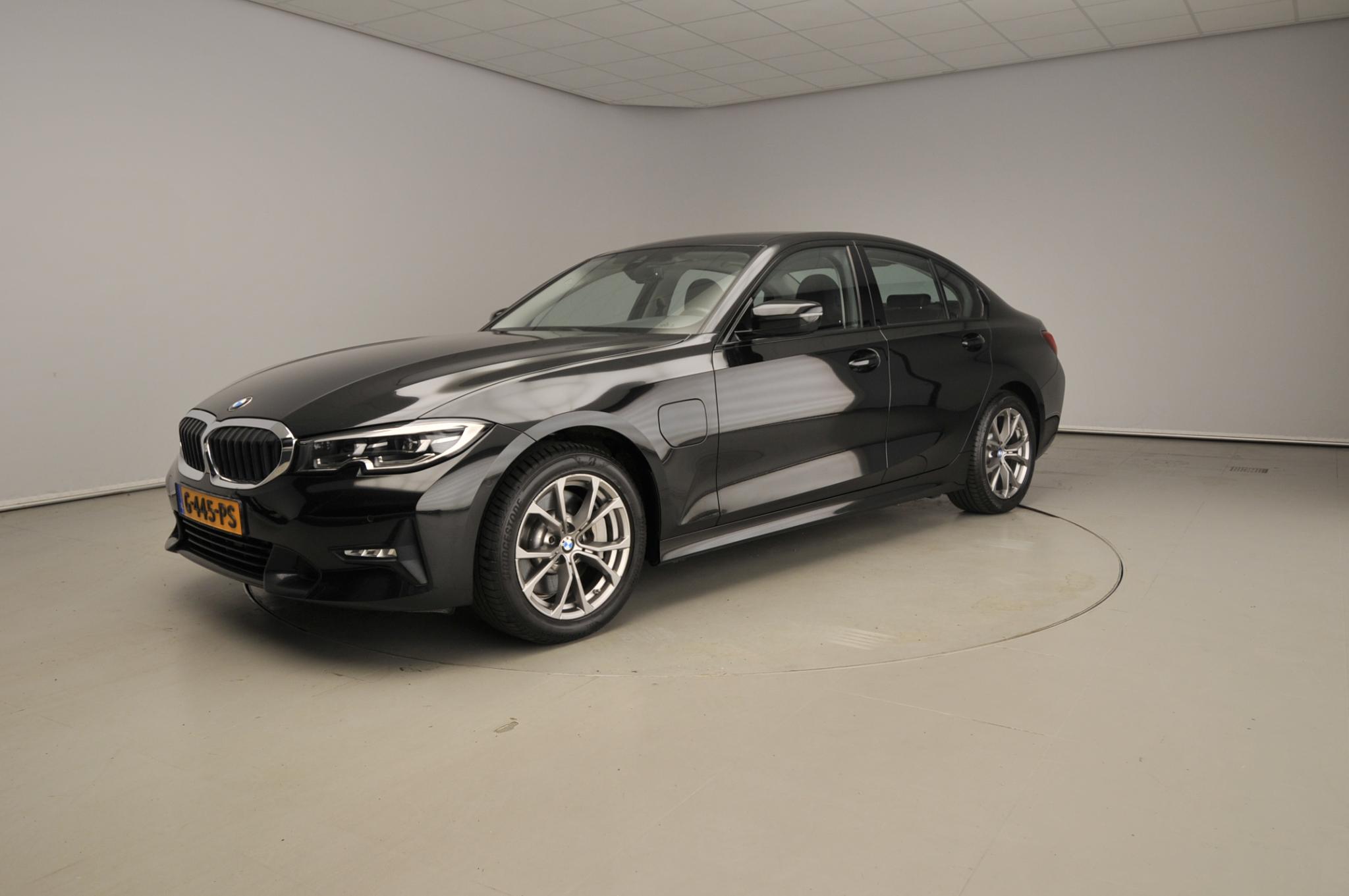 BMW 3 Serie Sedan 330e