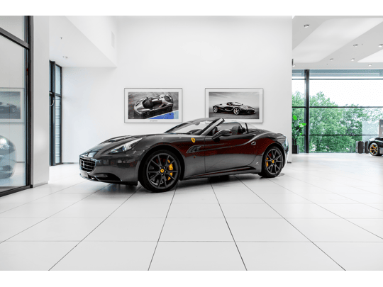Ferrari California 2 seater ~Ferrari Munsterhuis~