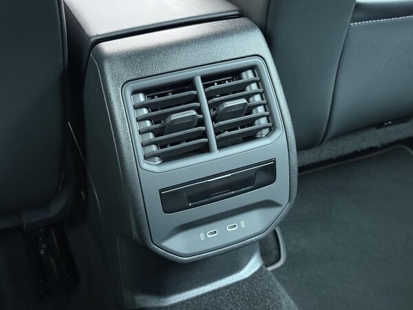 airco separaat achter airco separaat achter