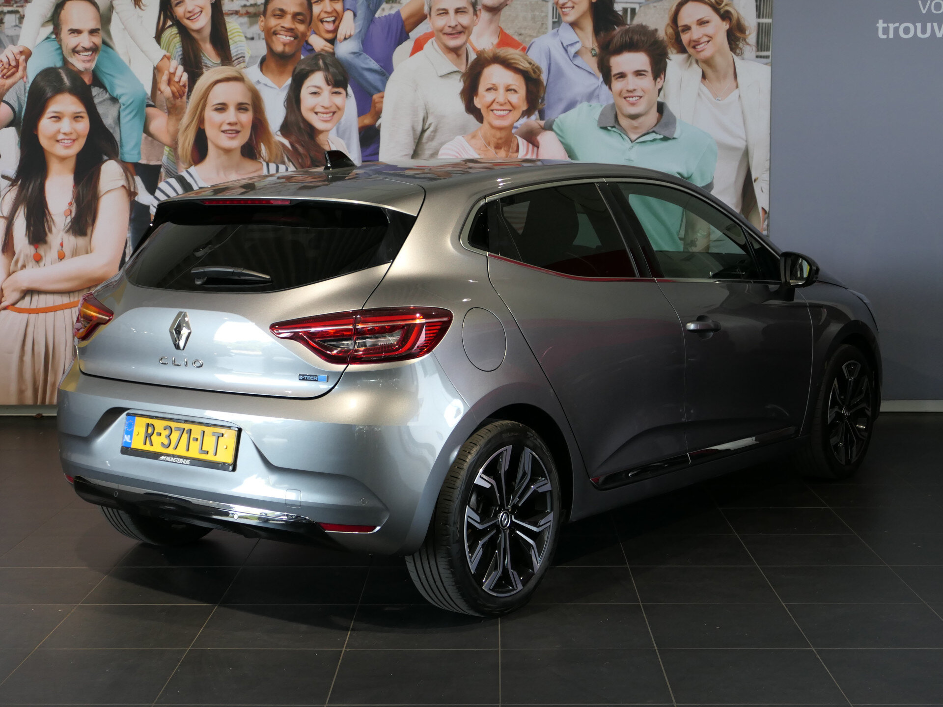 Renault Clio 1.6 E-Tech Hybrid 145 Techno - Occasion Lease vanaf €499 p/m - - Afbeelding 3