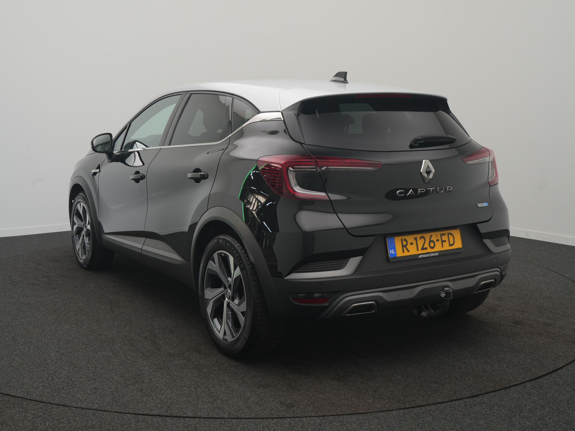 Renault Captur E-Tech Full Hybrid 145 R.S. Line - Afbeelding 4