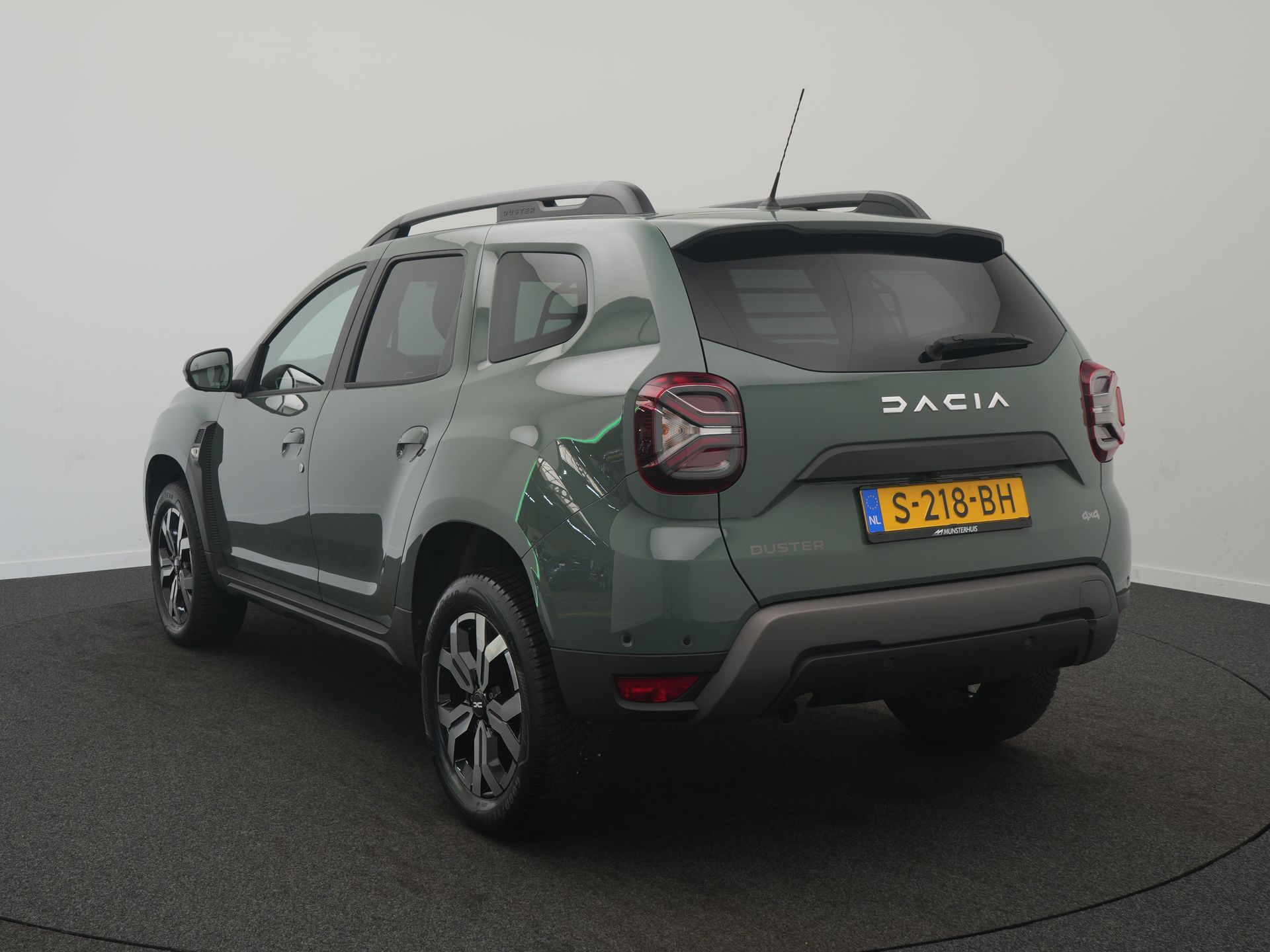Dacia Duster TCe 150 4x4 Journey - Afbeelding 4