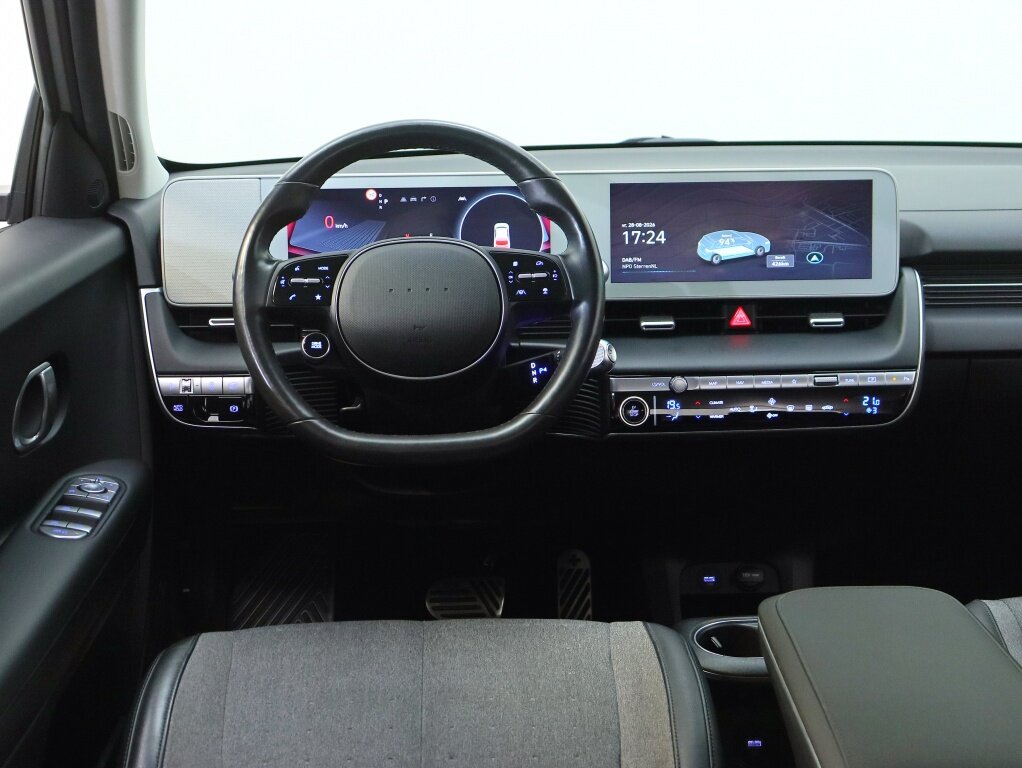 Hyundai IONIQ 5 Connect 73kWh | Trekhaak | Adaptief | LED | Stoelverwarming - Afbeelding 3