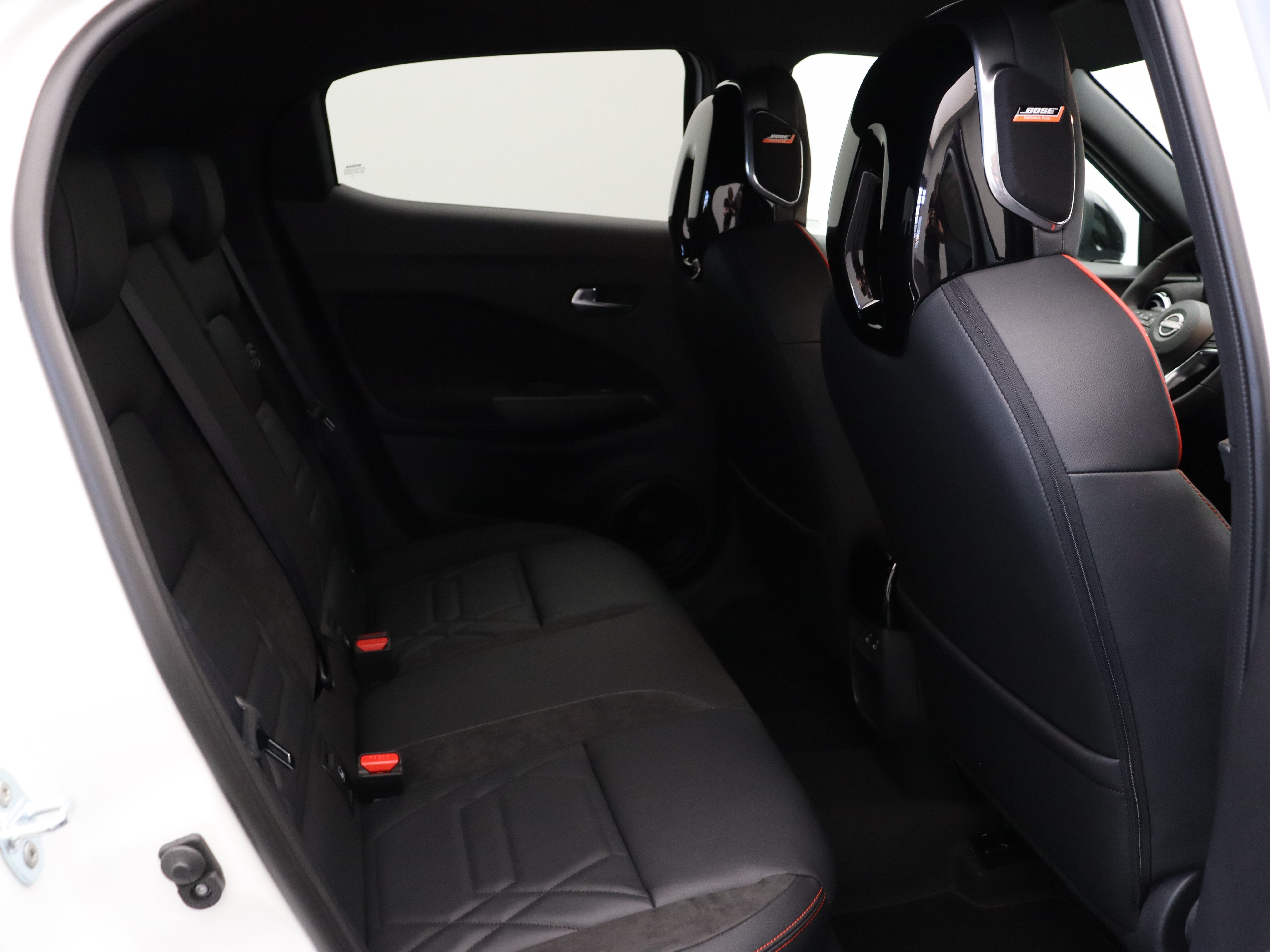 Nissan Juke Red-line Edition Hybrid 143 - Afbeelding 8