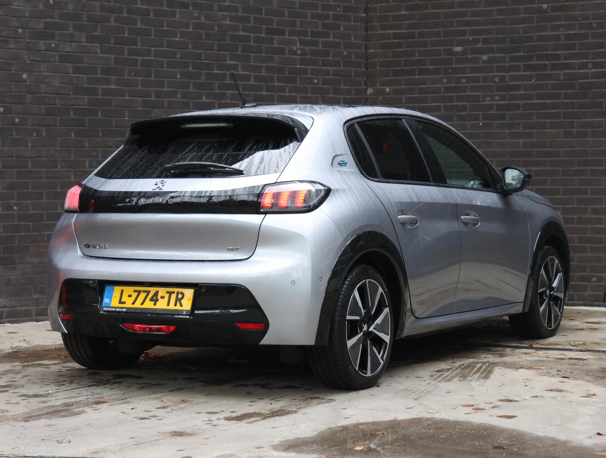 Peugeot e-208 GT 50kWh 136pk - Afbeelding 3