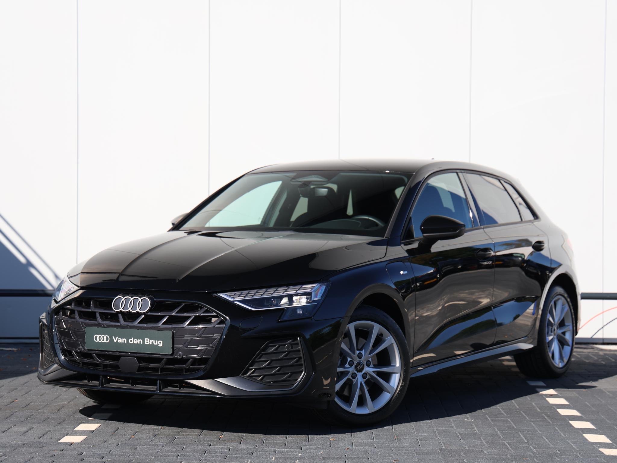 Audi A3 Sportback 1.5 e-hybrid S edition