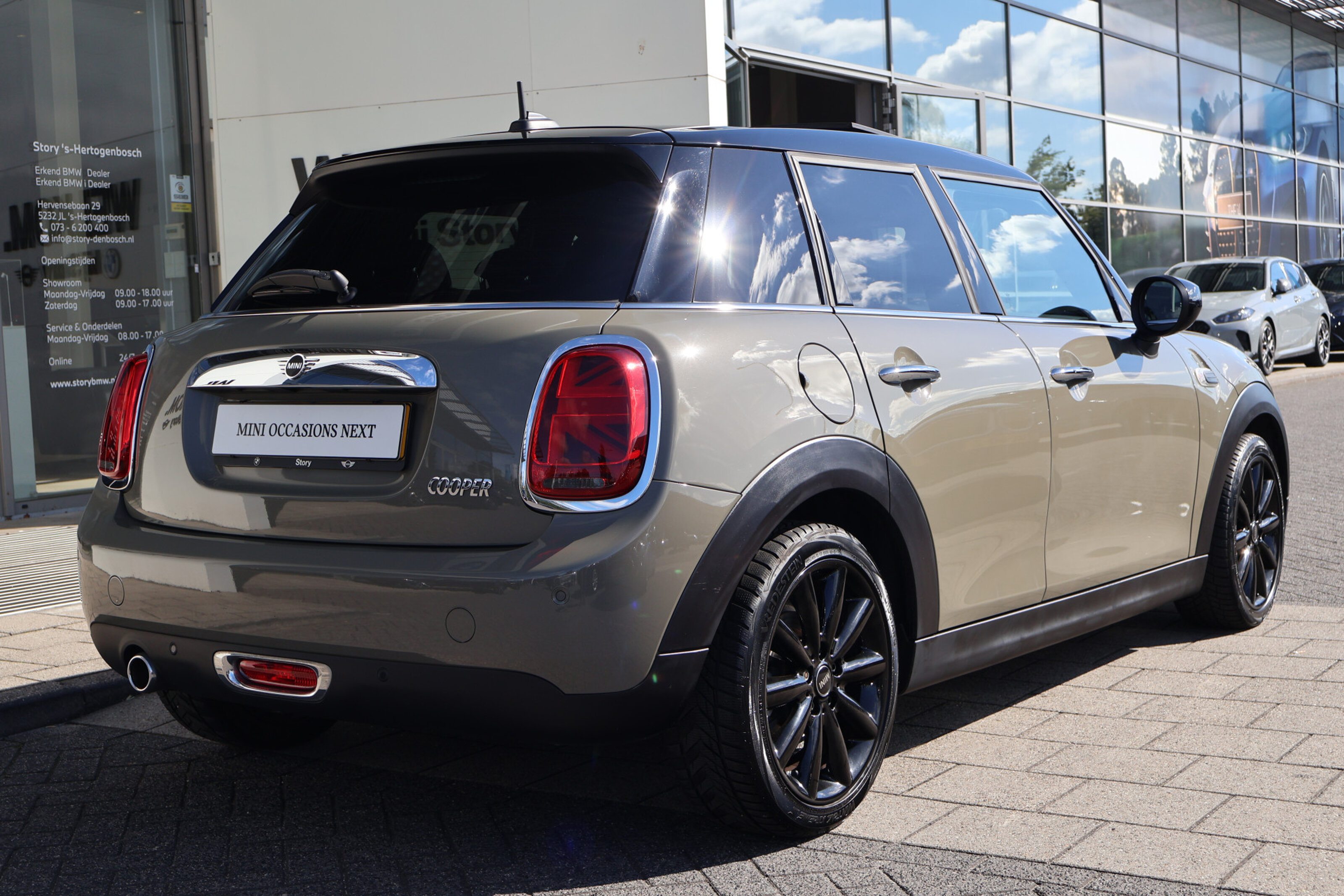 MINI Cooper 7