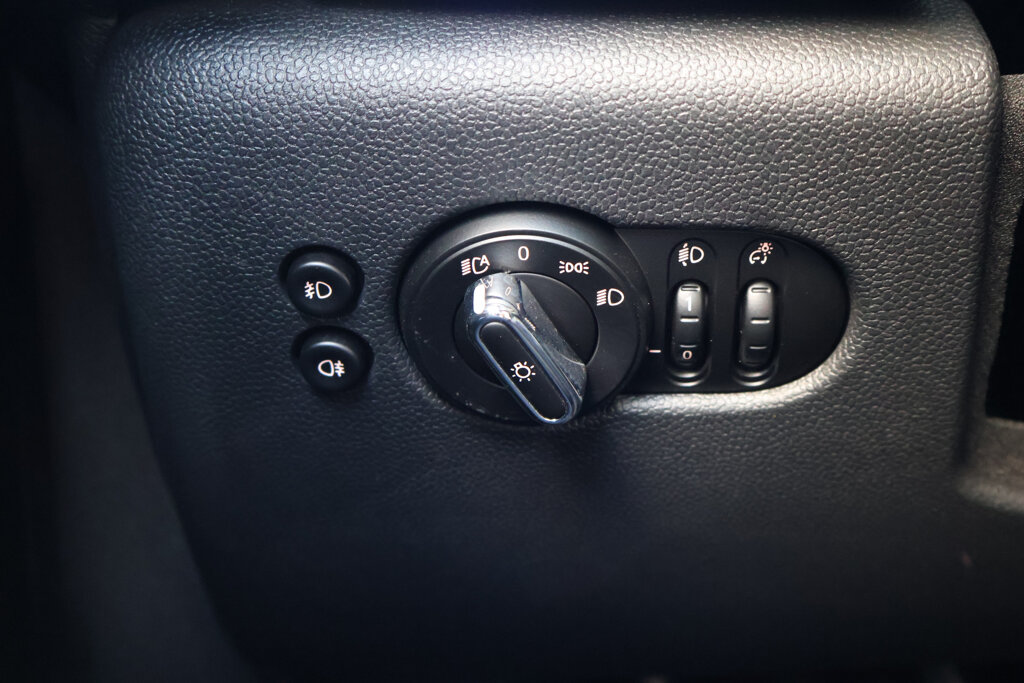 MINI Cooper 16