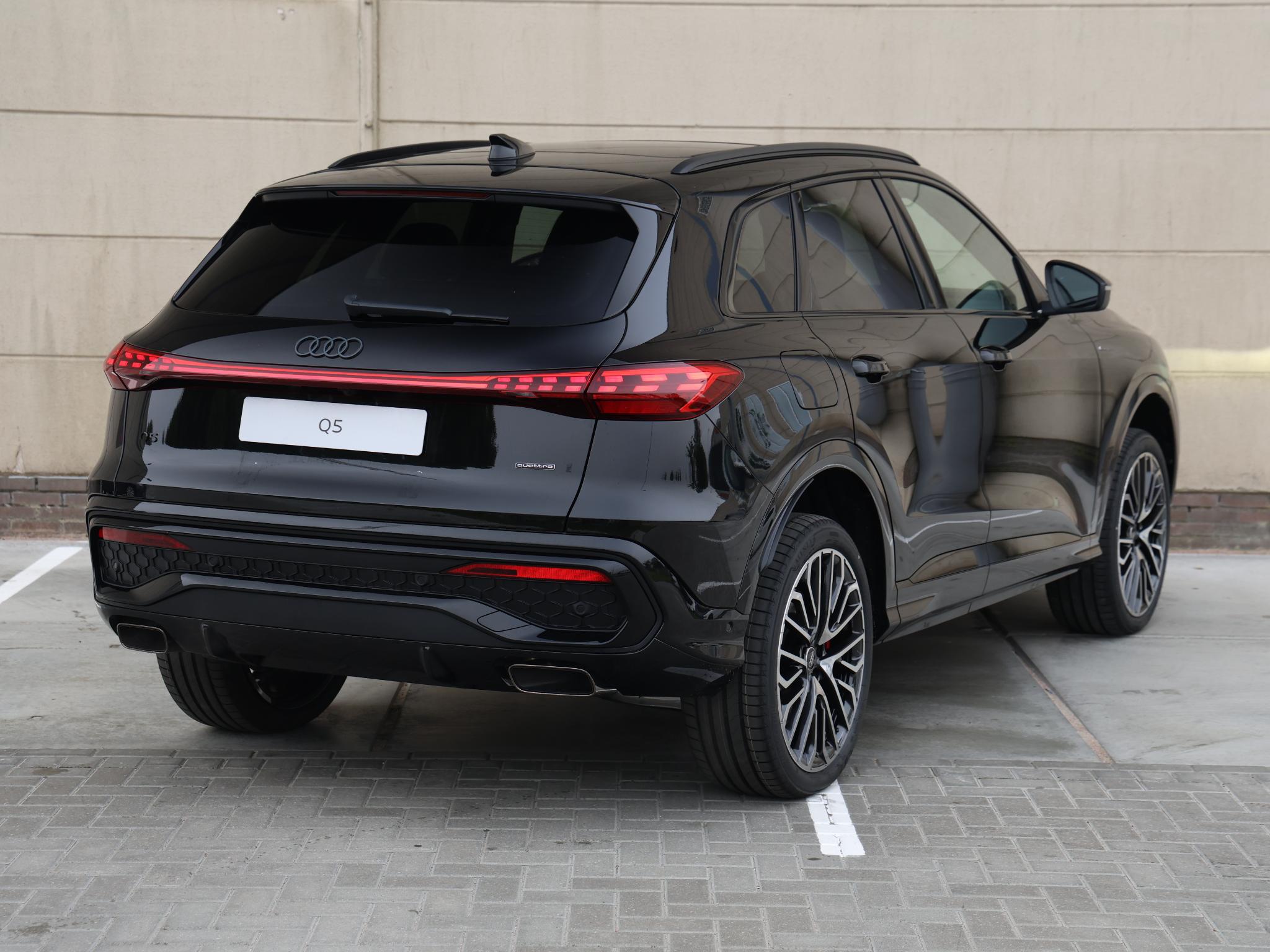 Audi Q5 S edition Competition e-hybrid 270kW / 367PK - Afbeelding 5