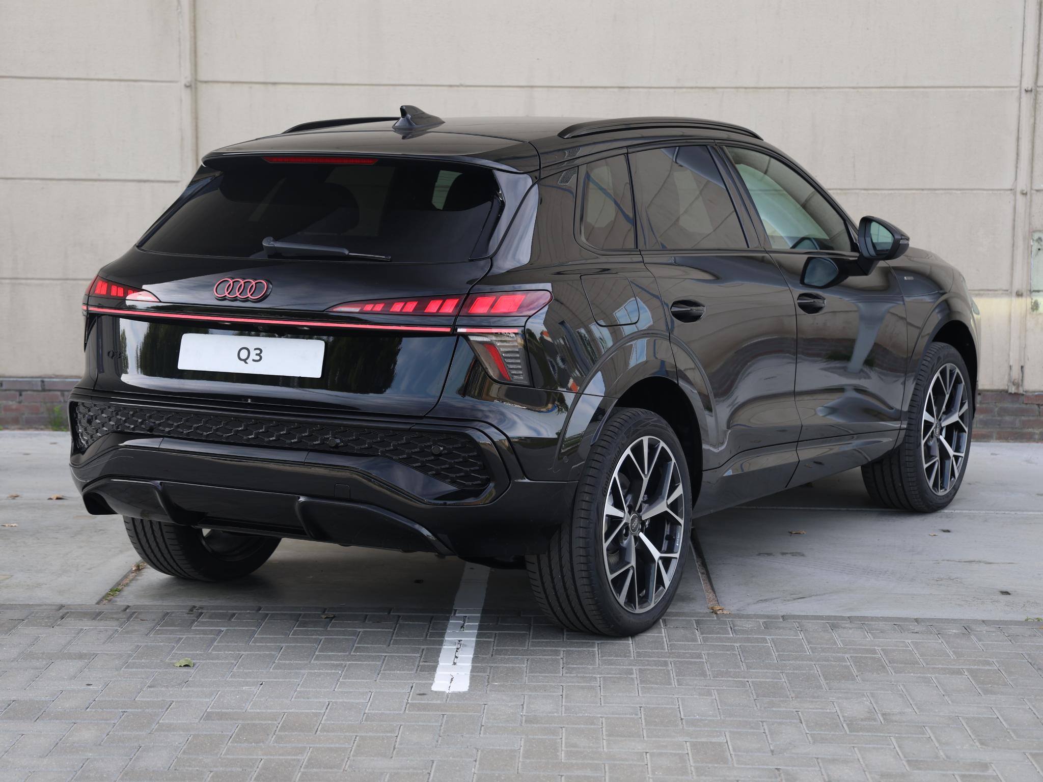 Audi Q3 S edition e-hybrid 200 kW / 272 PK - Afbeelding 5