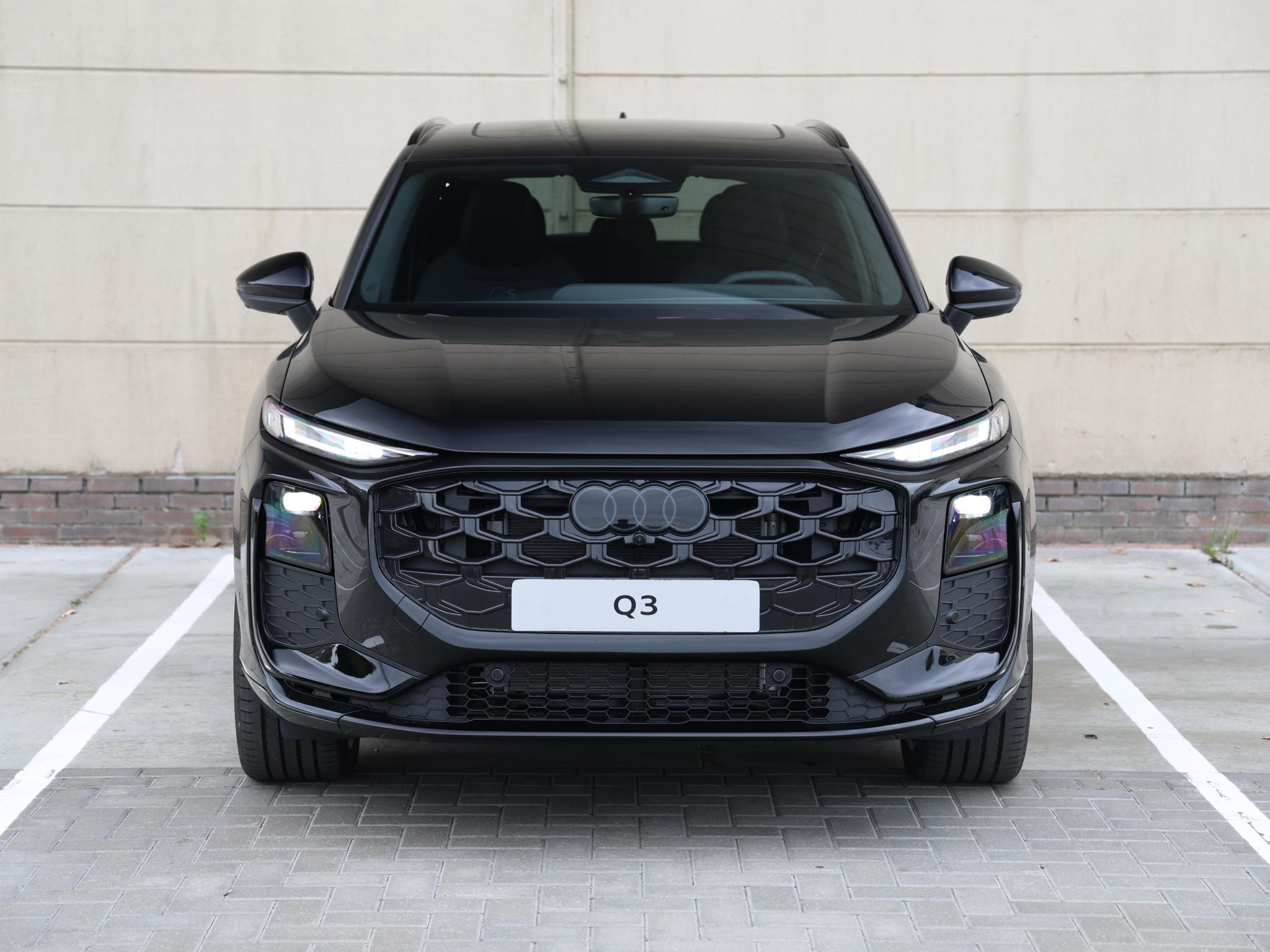 Audi Q3 S edition e-hybrid 200 kW / 272 PK - Afbeelding 4